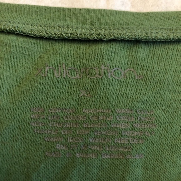 Xhilaration graphic tee size Medium (Junior) - Picture 4 of 4